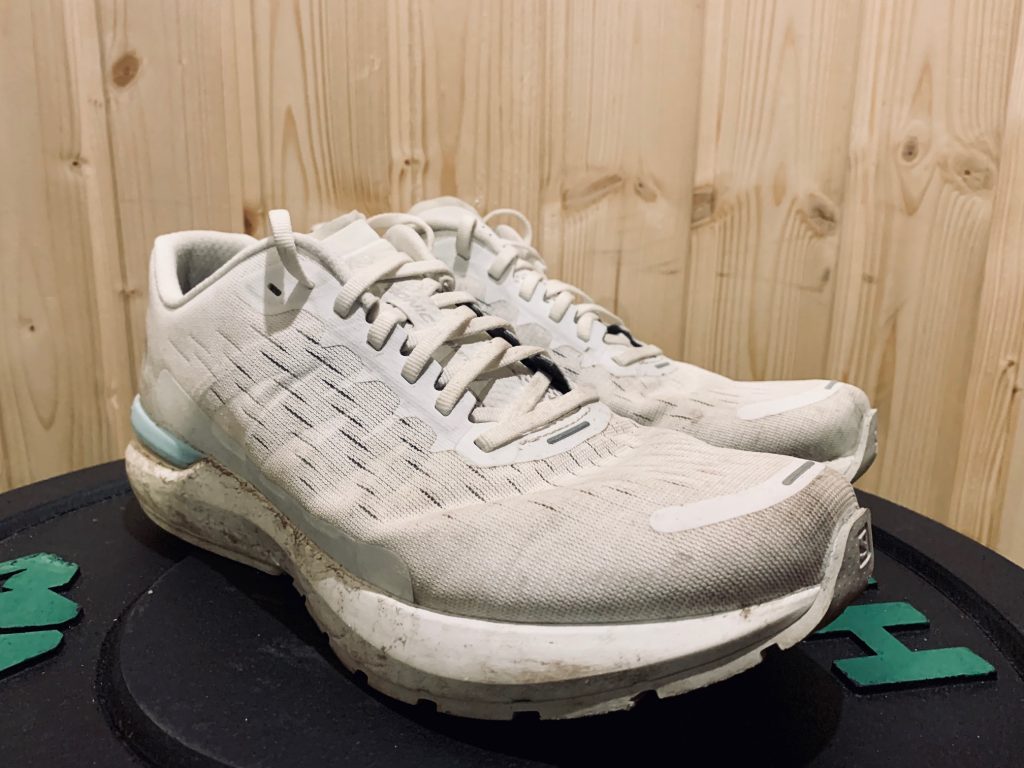 Salomon Sonic 3 Balance asfaltowy but dla biegaczy